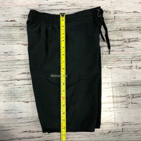 Quiksilver Boys Board Shorts, Size 7 - Picture 3 of 4